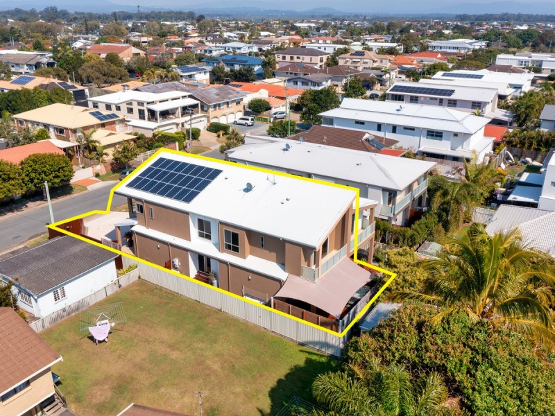 1/3 Nankeen Avenue, Paradise Point QLD 4216