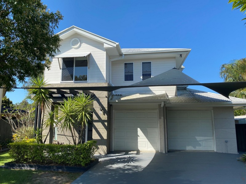 34 Sheffield Circuit, Pacific Pines QLD 4211