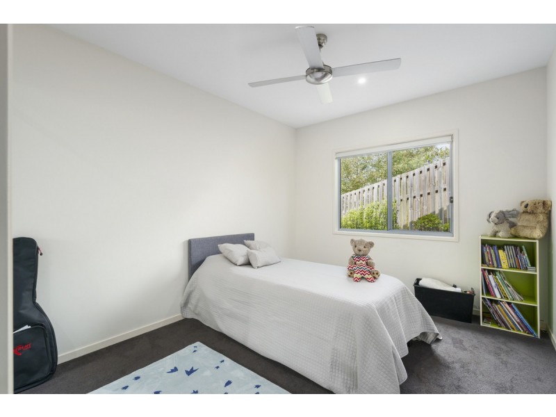 2/13 Joshua Place, Oxenford QLD 4210