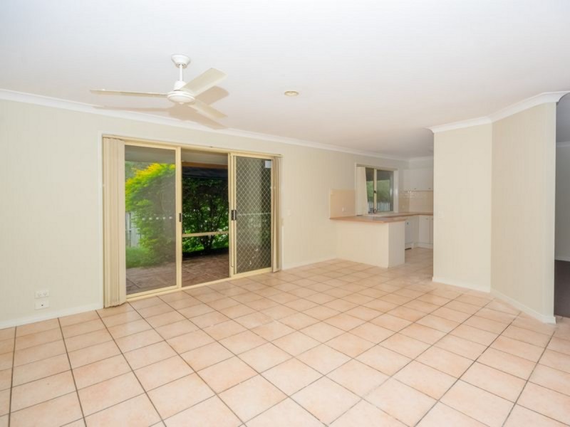 57 Galapagos Way, Pacific Pines QLD 4211