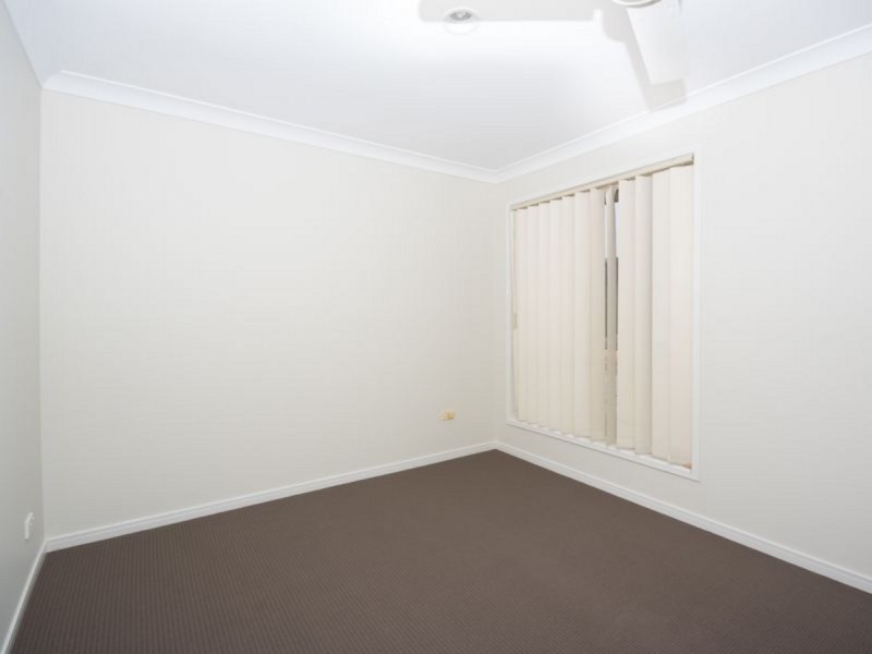 57 Galapagos Way, Pacific Pines QLD 4211