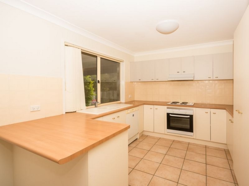 57 Galapagos Way, Pacific Pines QLD 4211