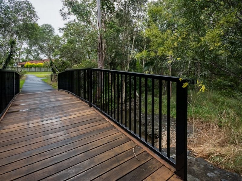 57 Galapagos Way, Pacific Pines QLD 4211