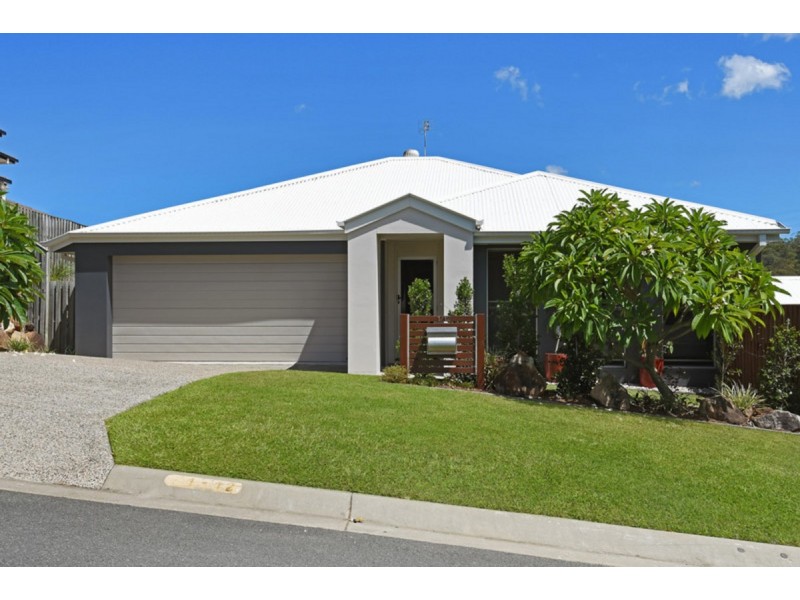 1/12 Diamantina Circuit, Pacific Pines QLD 4211