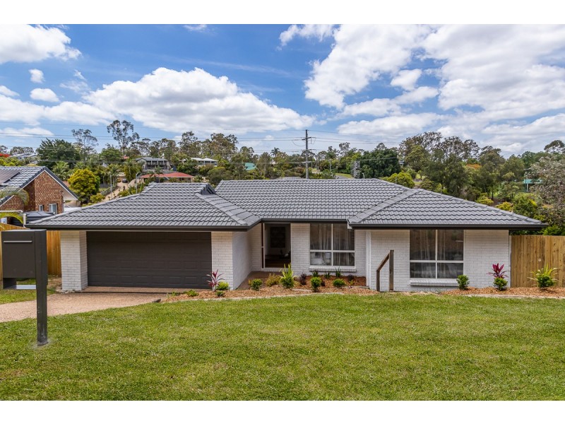 22 Nandi Terrace, Pacific Pines QLD 4211