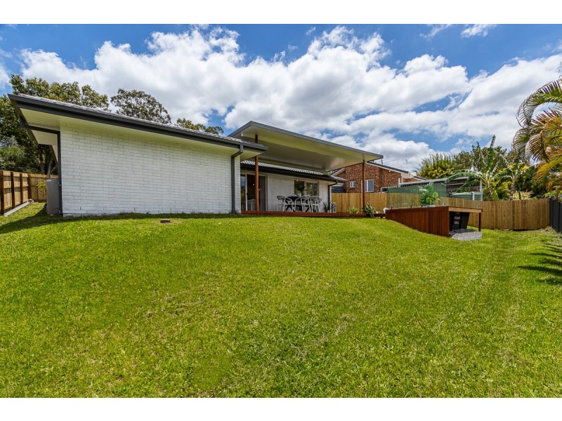 22 Nandi Terrace, Pacific Pines QLD 4211