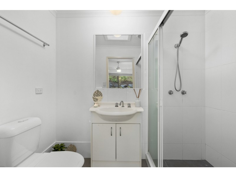 25 Bards Court, Nerang QLD 4211