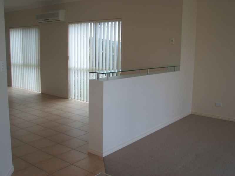 Pacific Pines QLD 4211