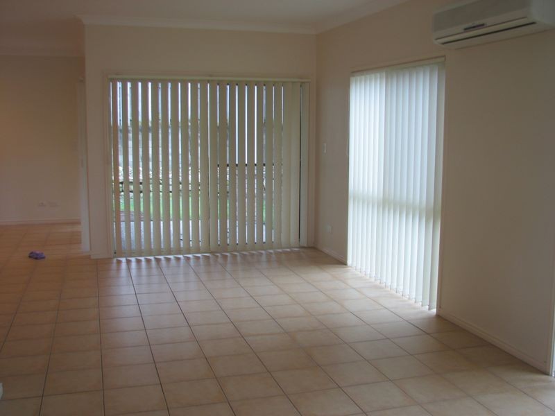 Pacific Pines QLD 4211
