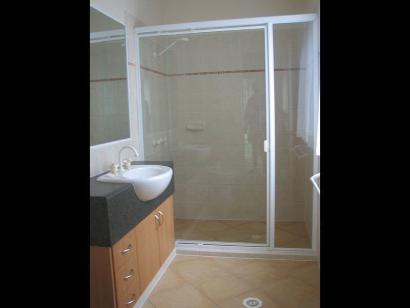 Pacific Pines QLD 4211