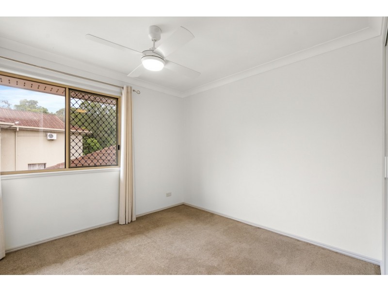 7/18 Discovery Drive, Helensvale QLD 4212