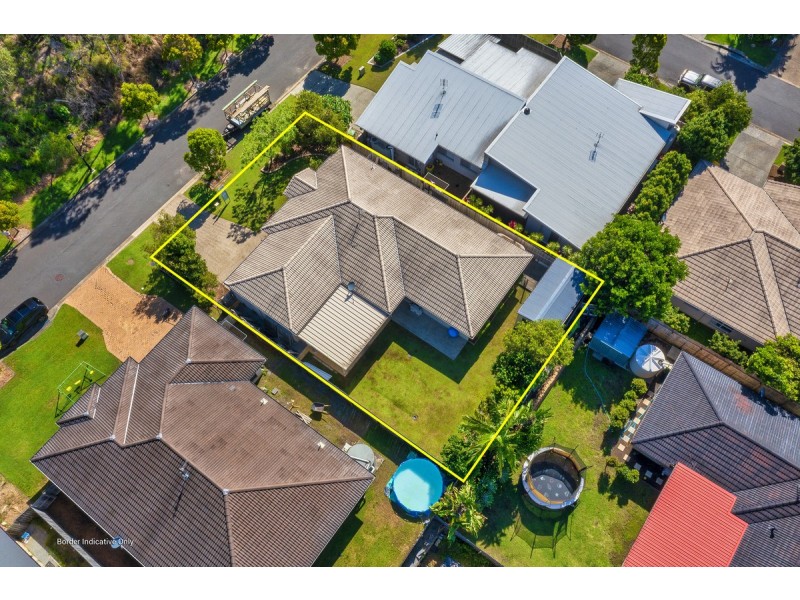 64 Aldgate Crescent, Pacific Pines QLD 4211