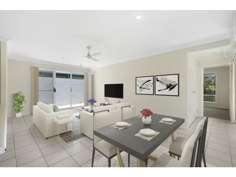 5 Norfolk Drive, Pacific Pines QLD 4211