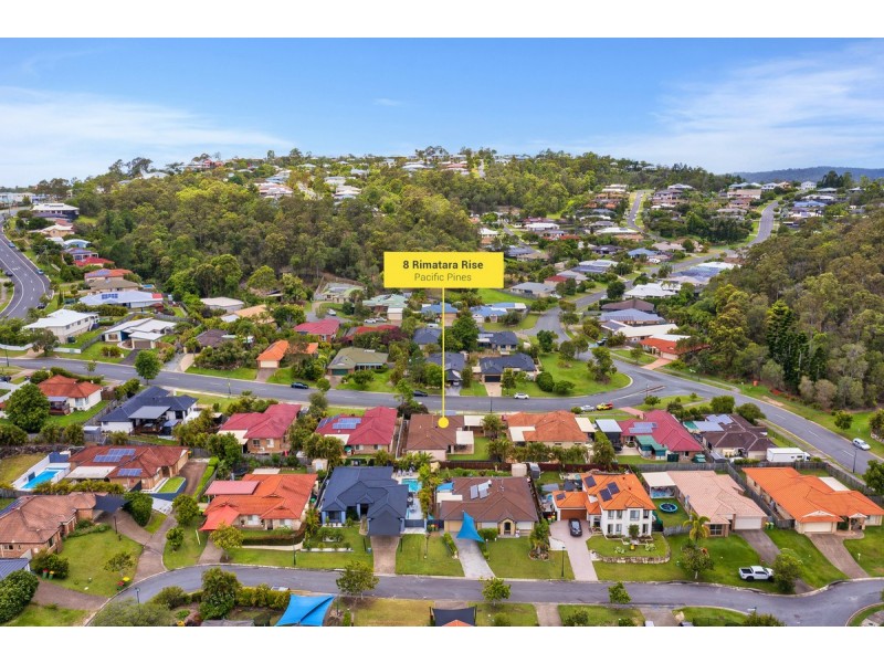 8 Rimatara Rise, Pacific Pines QLD 4211