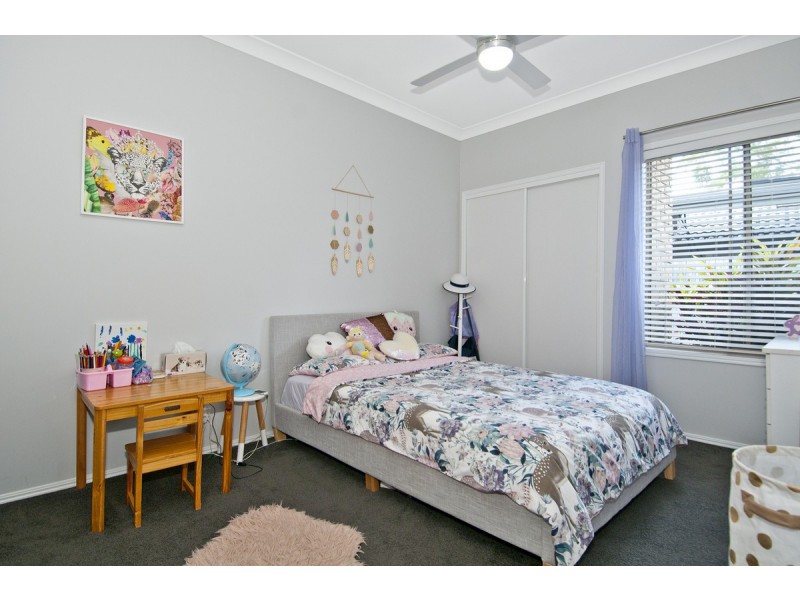 58 California Drive, Oxenford QLD 4210