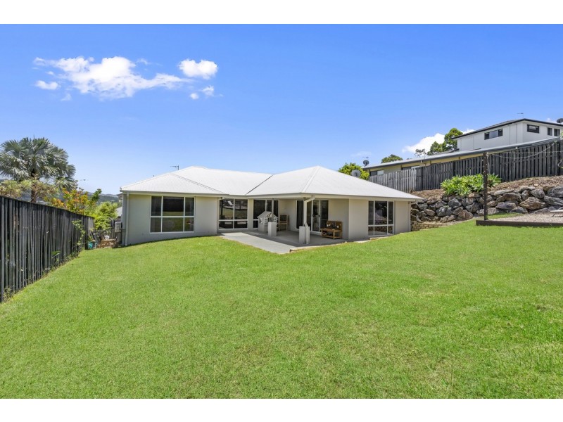 11 Angourie Crescent, Pacific Pines QLD 4211