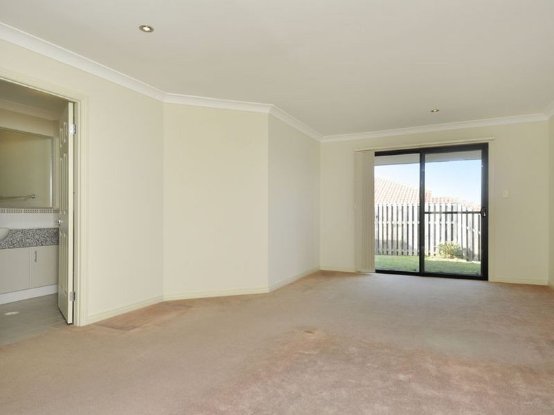 41 Cossington Circuit, Maudsland QLD 4210