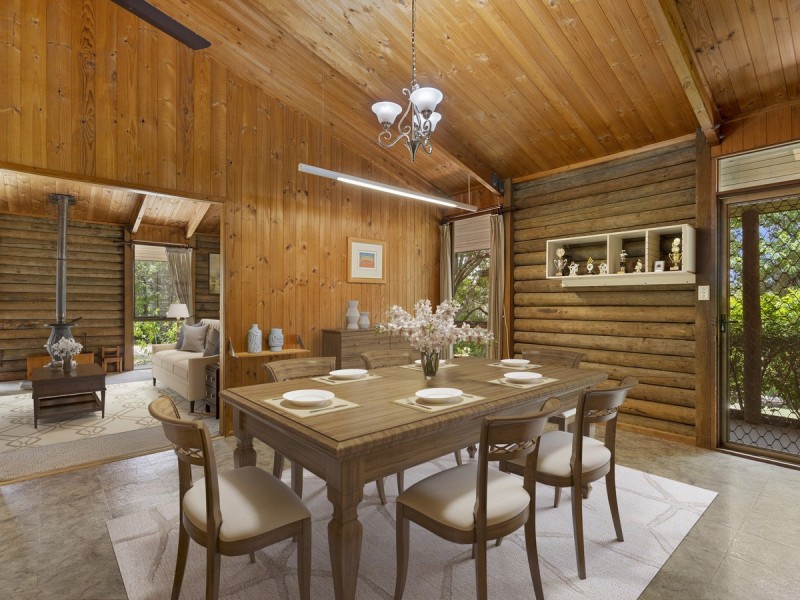 2 Entrance Road, Gaven QLD 4211