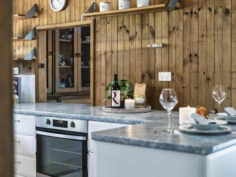 2 Entrance Road, Gaven QLD 4211