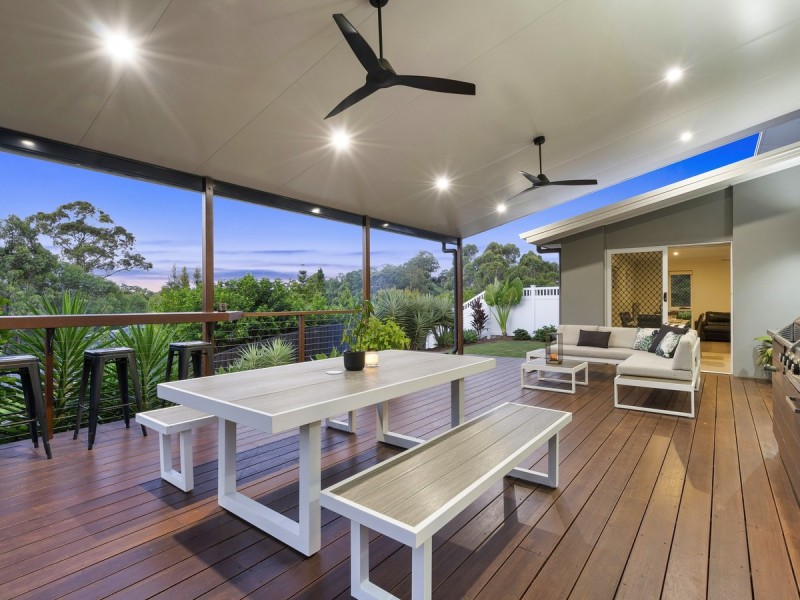 38 McAuley Parade, Pacific Pines QLD 4211