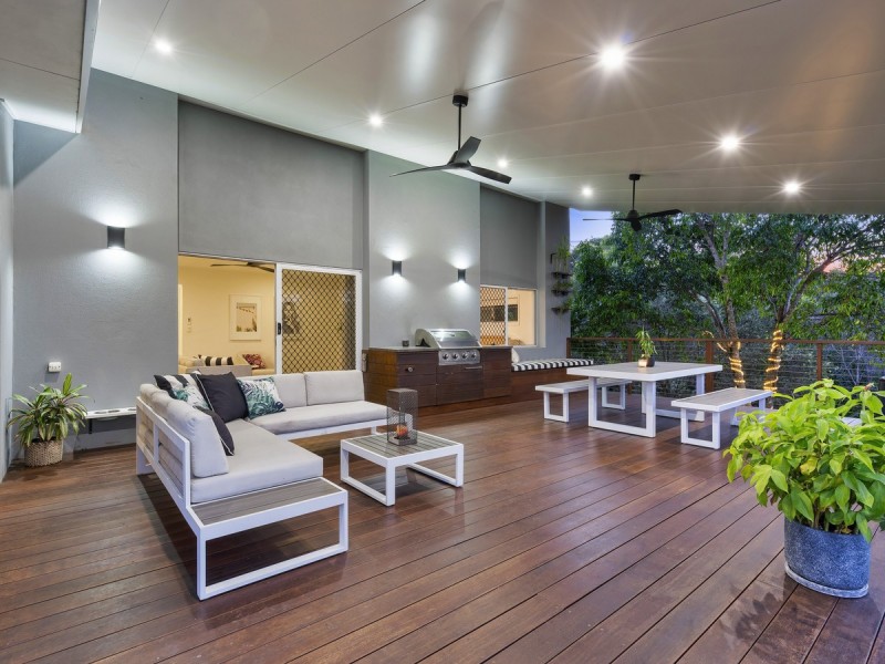 38 McAuley Parade, Pacific Pines QLD 4211