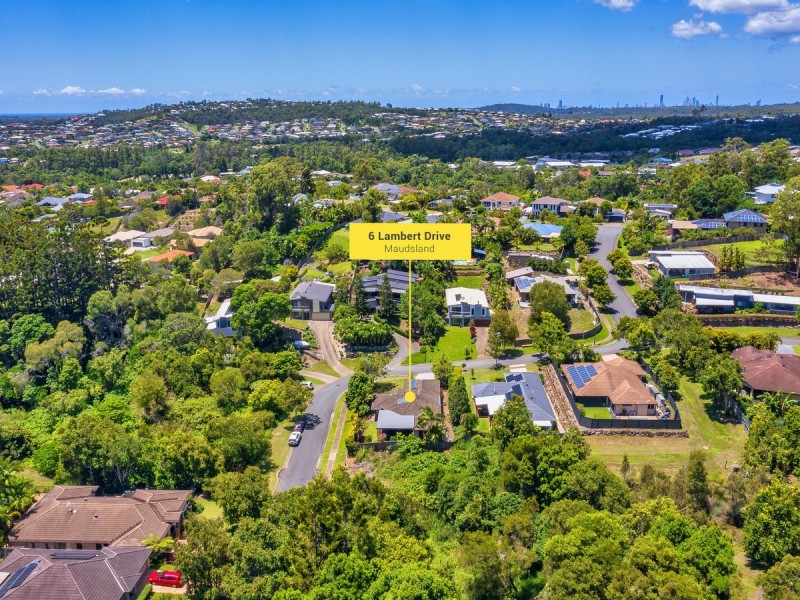 6 Lambert Drive, Maudsland QLD 4210