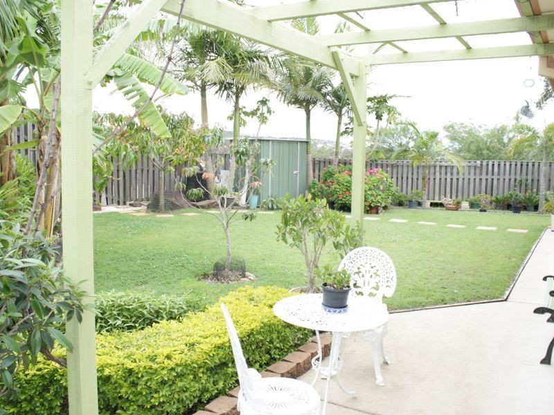 30 Maloney Crescent, Maudsland QLD 4210