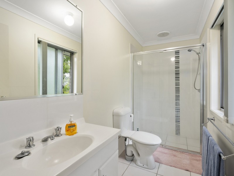 29/30 Carmarthen Circuit, Pacific Pines QLD 4211