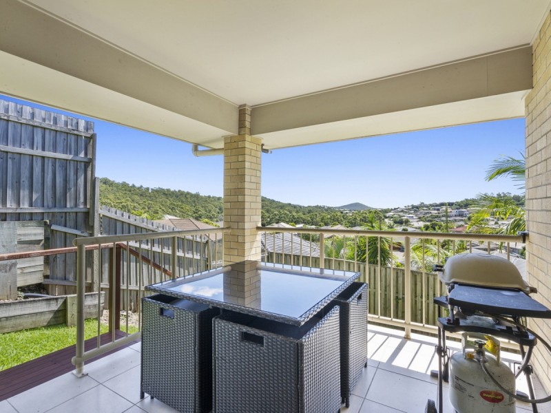 40 Aldgate Crescent, Pacific Pines QLD 4211