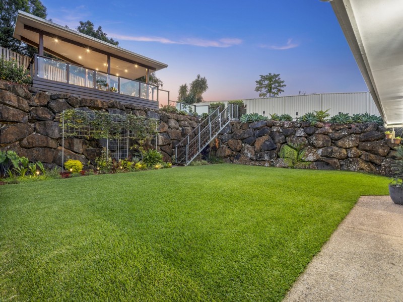 3 Bounty Way, Pacific Pines QLD 4211