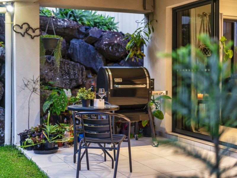 3 Bounty Way, Pacific Pines QLD 4211