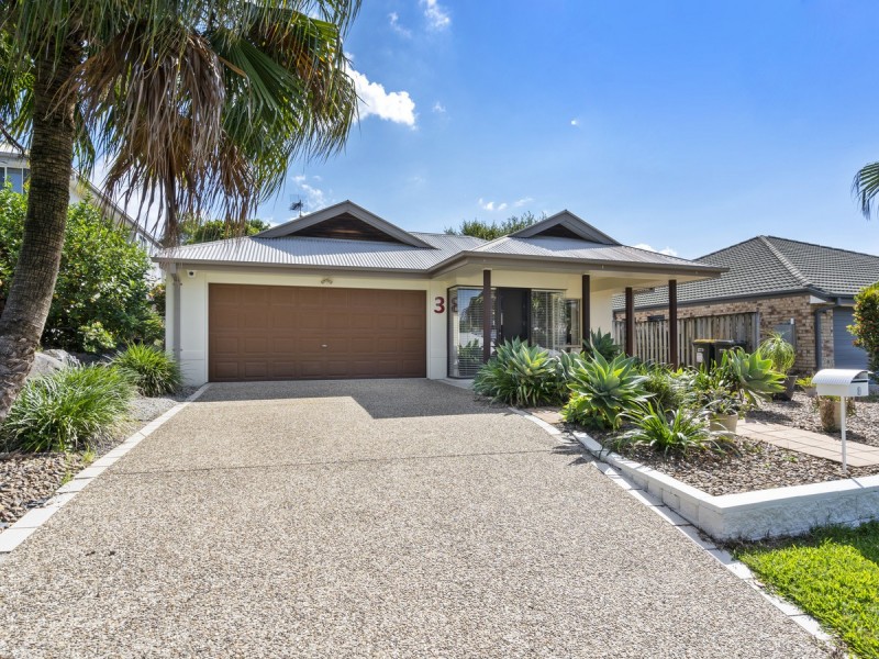 3 Mellum Circuit, Pacific Pines QLD 4211