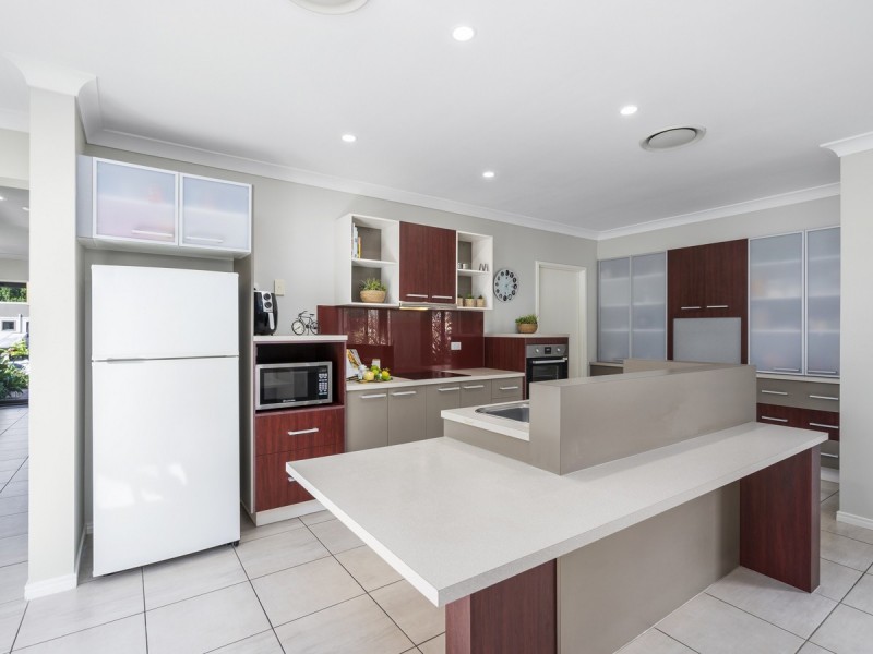3 Mellum Circuit, Pacific Pines QLD 4211