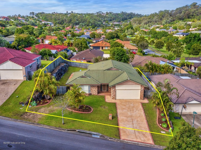 11 Stromlo Court, Pacific Pines QLD 4211