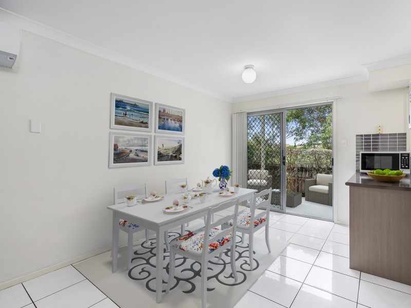 28/30 Carmarthen Circuit, Pacific Pines QLD 4211