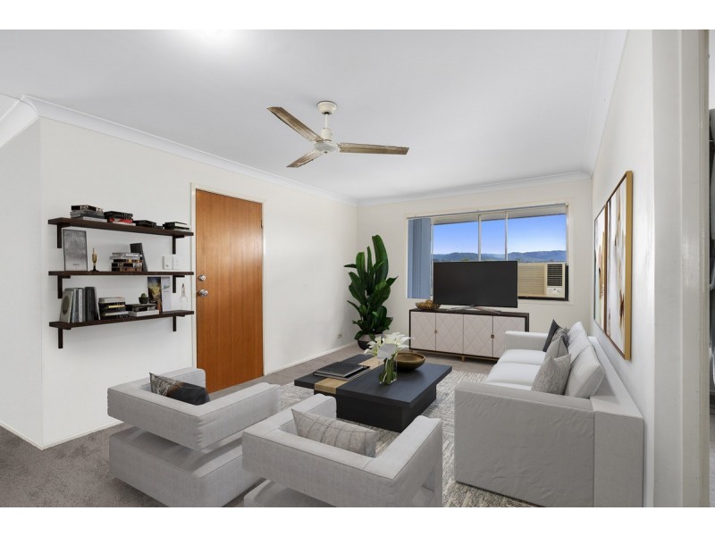 2/76 Paddington Drive, Carrara QLD 4211