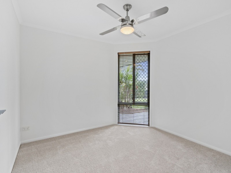 9 Motu Close, Pacific Pines QLD 4211