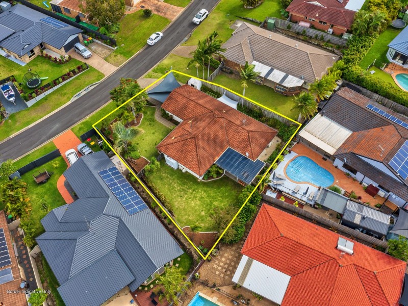 9 Motu Close, Pacific Pines QLD 4211