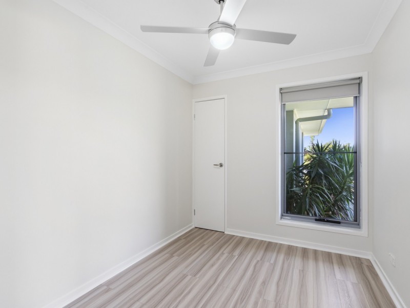 46 Mcauley Parade, Pacific Pines QLD 4211