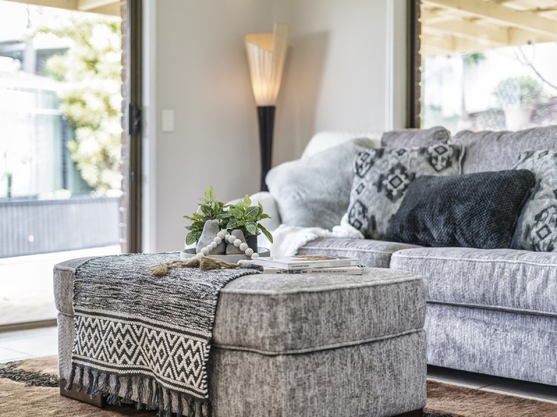 2 Western Way, Oxenford QLD 4210