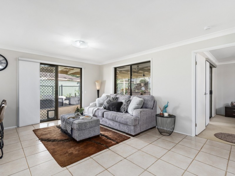 2 Western Way, Oxenford QLD 4210