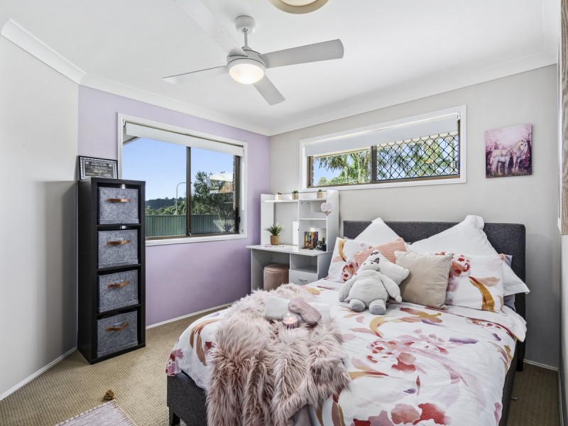 2 Western Way, Oxenford QLD 4210