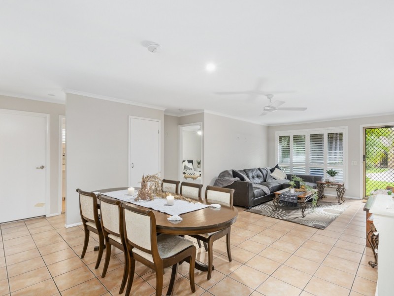 18 Eucalyptus Court, Oxenford QLD 4210