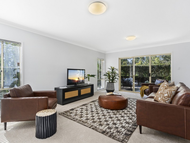 9 Maloney Crescent, Maudsland QLD 4210