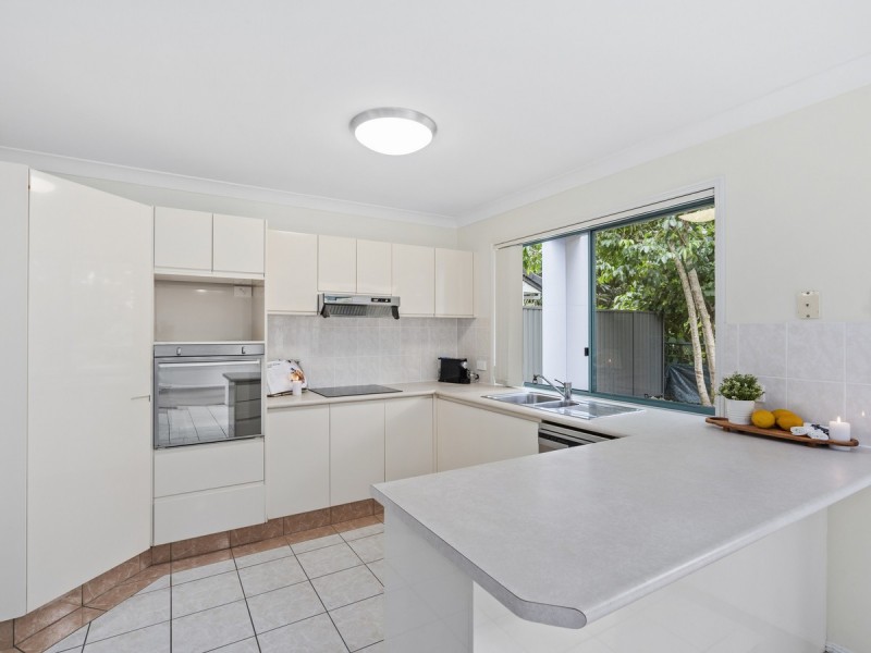80 Clear River Boulevard, Ashmore QLD 4214