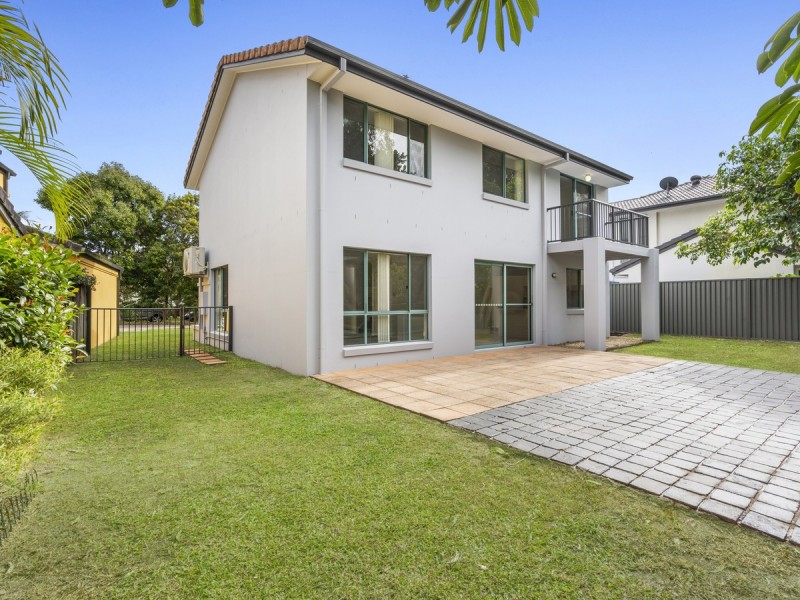 80 Clear River Boulevard, Ashmore QLD 4214