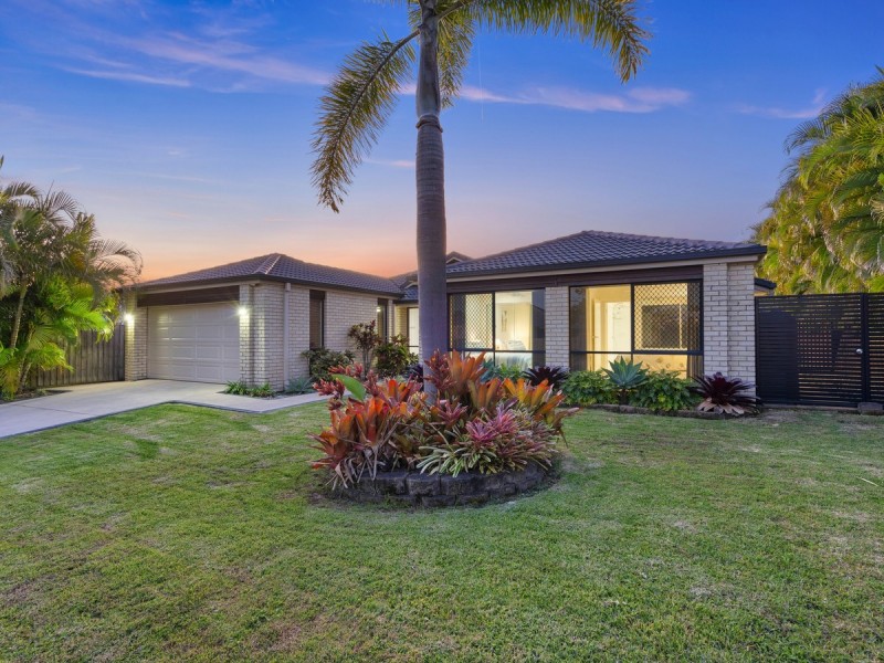 107 Salvado Drive, Pacific Pines QLD 4211
