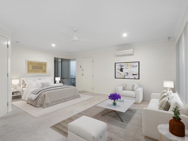 107 Salvado Drive, Pacific Pines QLD 4211