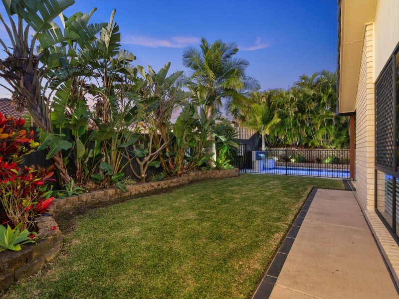 107 Salvado Drive, Pacific Pines QLD 4211