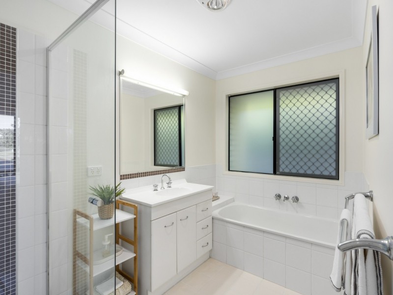 107 Salvado Drive, Pacific Pines QLD 4211
